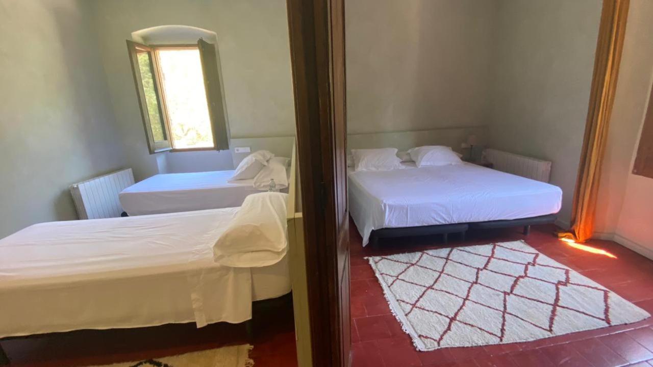 Hostal De Bianya La Vall de Bianya Ngoại thất bức ảnh